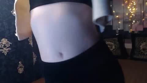 EmmaGoldX online show from 03-08-26, 11:30