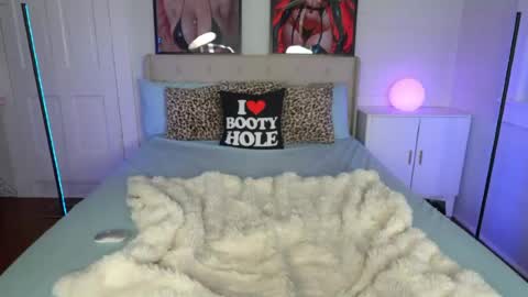 emmagray01 online show from 07-16-26, 02:01