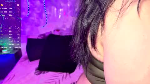 Snapshot of emmajohnss chatting on 02-05-26, 04:06 Emma online show from 02-05-26, 04:06