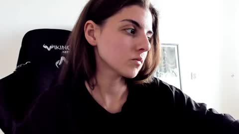 Emma online show from 07-09-26, 11:14