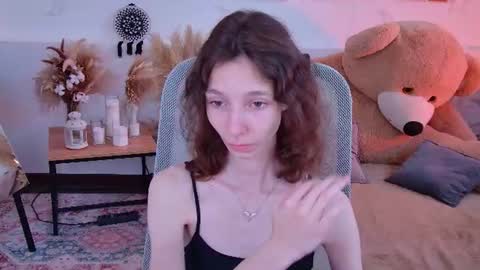 Snapshot of emmanuellbrown chatting on 06-17-26, 07:11 emmanuellbrown online show from 06-17-26, 07:11