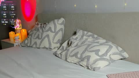 emmanuelleee online show from 02-05-25, 07:07