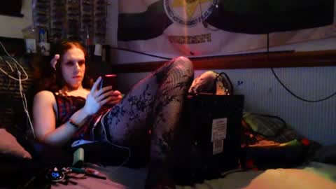 Snapshot of emmapaige_429 chatting on 07-14-26, 02:16 emmapaige_429 online show from 07-14-26, 02:16