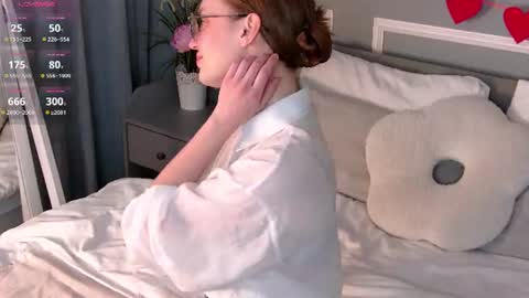 Emma online show from 06-17-26, 07:11