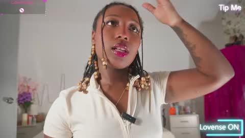 Sara online show from 11-07-25, 11:54