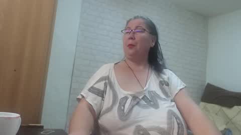 emmasquirt69 online show from 02-03-26, 10:04