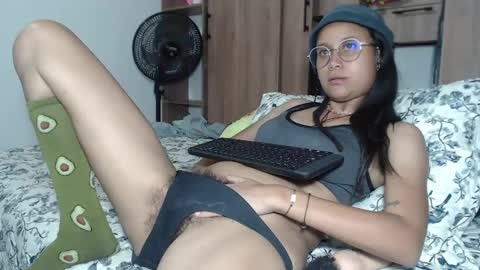 emmasweet95 online show from 01-24-25, 09:17