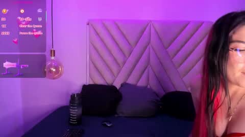 Emma online show from 11-22-25, 03:05