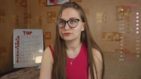 Mia online show from 02-23-25, 06:12