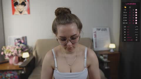 Mia online show from 02-22-26, 03:43