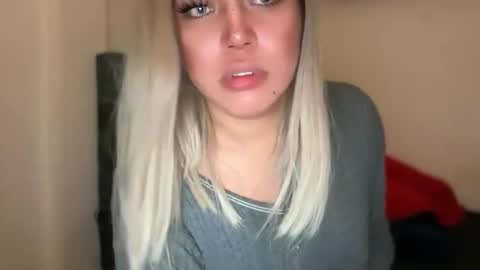 YourDreamGirl Emma  online show from 03-30-26, 04:41