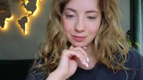 Miss Emmi online show from 05-07-26, 11:48
