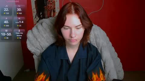 Snapshot of emmi_rossum chatting on 07-29-26, 11:30 Emmi online show from 07-29-26, 11:30