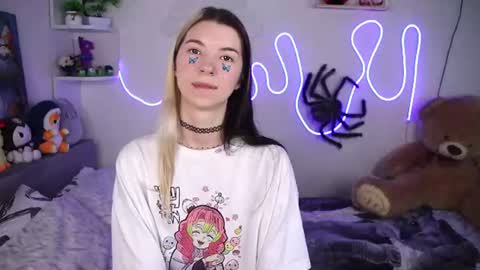 emmie_everly online show from 06-20-26, 12:41