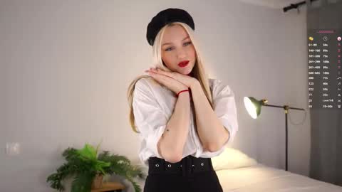 Aurora online show from 10-29-25, 06:48