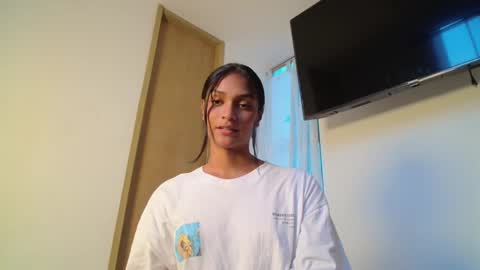 emmily online show from 01-22-25, 10:48