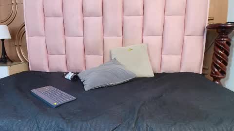 Emmily keller online show from 01-08-26, 01:57