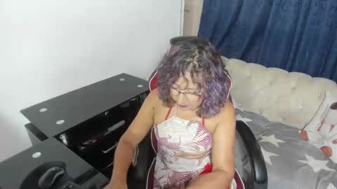 Emmily online show from 10-29-25, 12:35