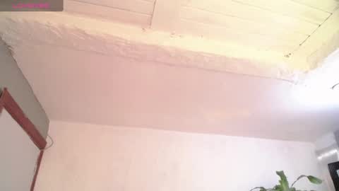 Snapshot of emmilysmith1 chatting on 01-07-25, 06:56 Emmily online show from 01-07-25, 06:56