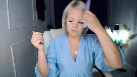 emmmam online show from 12-18-25, 11:16