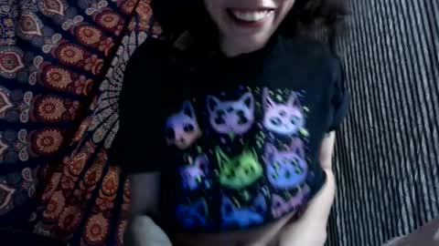 Snapshot of emmsayshi chatting on 02-17-26, 07:38 Emm online show from 02-17-26, 07:38