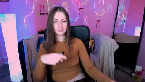 Emmy online show from 03-11-26, 07:03