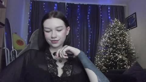 Snapshot of emmy_m00n chatting on 12-20-24, 03:58 Emily Johny online show from 12-20-24, 03:58