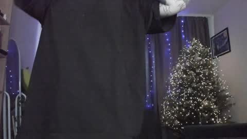 Snapshot of emmy_m00n chatting on 12-21-24, 07:13 Emily Johny online show from 12-21-24, 07:13