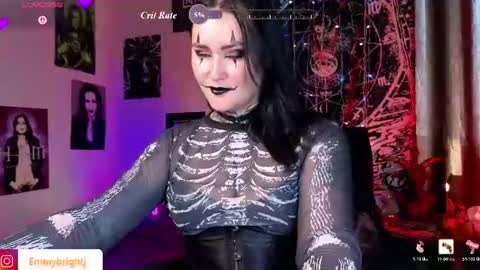 Snapshot of emmybrightj_ chatting on 06-26-26, 03:00 Emmy Bright 50 online show from 06-26-26, 03:00