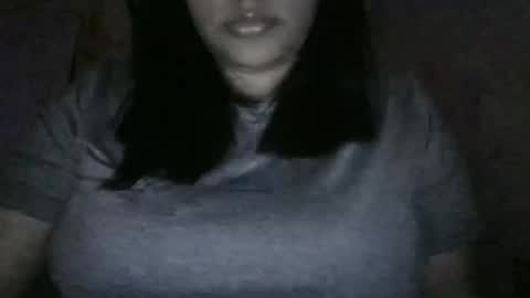 Snapshot of emmyrosex chatting on 05-17-26, 08:12 Daisyleex online show from 05-17-26, 08:12