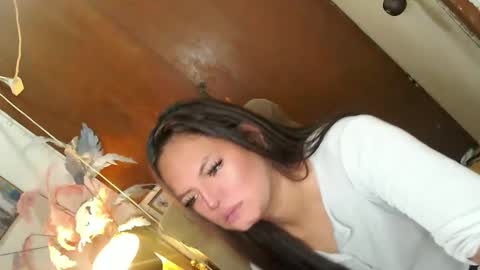 empressrheo online show from 12-29-24, 02:06