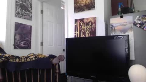 Snapshot of empusalamia chatting on 01-22-25, 02:24 empusalamia online show from 01-22-25, 02:24