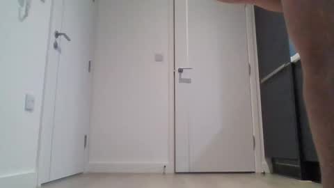 Snapshot of emrys2016833836 chatting on 12-21-25, 09:00 emrys2016833836 online show from 12-21-25, 09:00