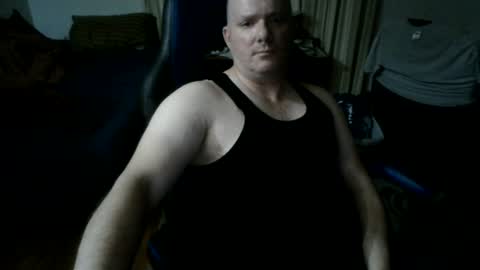 Snapshot of emsguy1 chatting on 06-12-26, 04:44 Matt online show from 06-12-26, 04:44