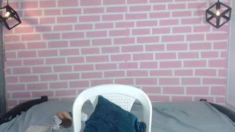 Emy online show from 01-25-25, 07:28