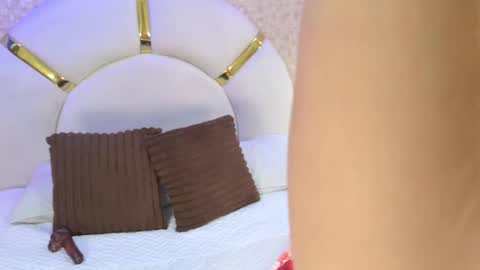 Emy  online show from 11-05-25, 11:54