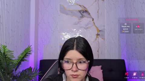 Snapshot of emy_tay chatting on 03-02-26, 11:39 Emy online show from 03-02-26, 11:39