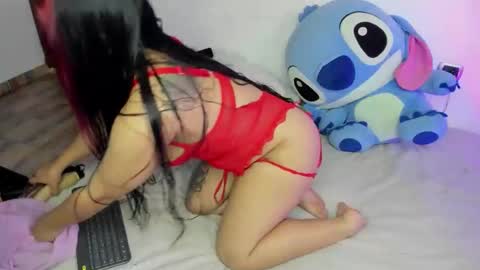 Im Emily would you like to help me reach 100  online show from 03-05-26, 08:27