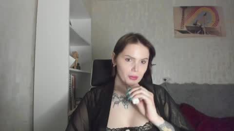 emydeliro online show from 04-08-26, 05:24