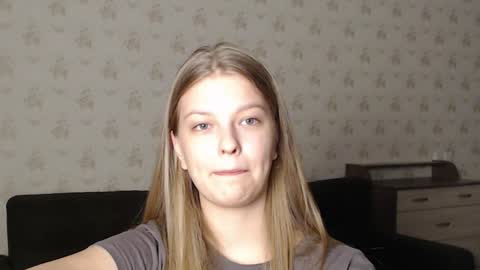 Snapshot of emysway chatting on 12-02-24, 11:34 EmySway online show from 12-02-24, 11:34