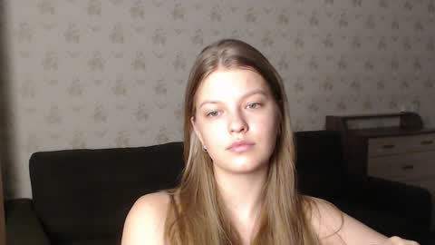 Snapshot of emysway chatting on 12-27-24, 12:50 EmySway online show from 12-27-24, 12:50