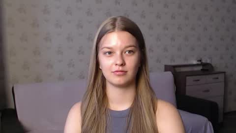 Snapshot of emysway chatting on 11-07-25, 07:52 EmySway online show from 11-07-25, 07:52