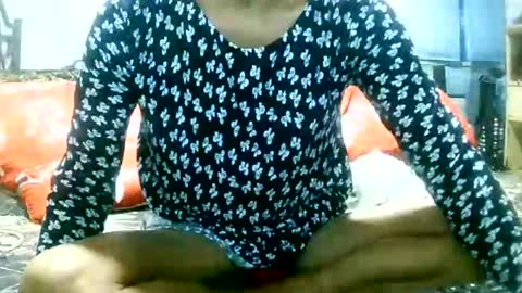 CHUN LY online show from 11-09-25, 10:41