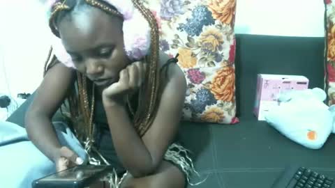 Vee online show from 03-22-26, 10:24