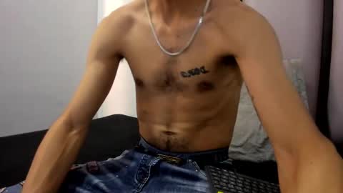 endrick_23 online show from 04-15-26, 03:24