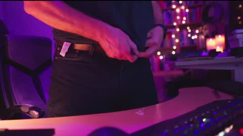 Snapshot of energybra chatting on 01-25-25, 12:38 uk online show from 01-25-25, 12:38