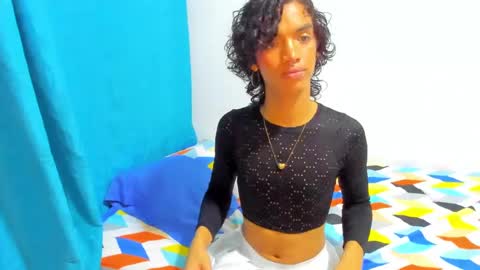 engel20042001 online show from 12-22-24, 07:00