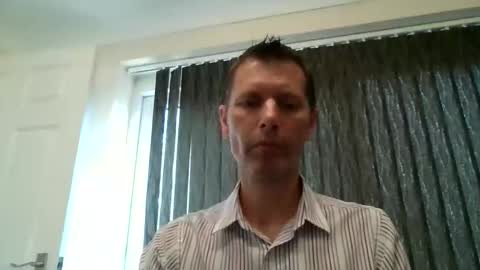 EnglishGuy183 online show from 06-09-26, 08:59