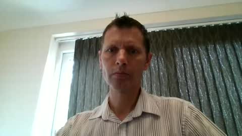 EnglishGuy183 online show from 06-12-26, 08:24