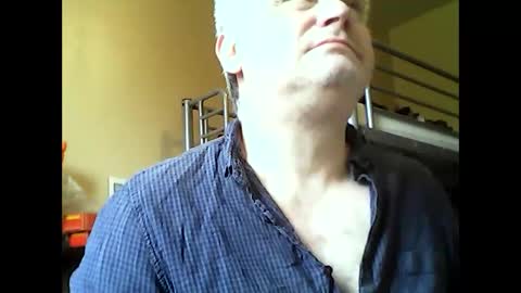 englishguysurrey online show from 10-30-25, 09:55